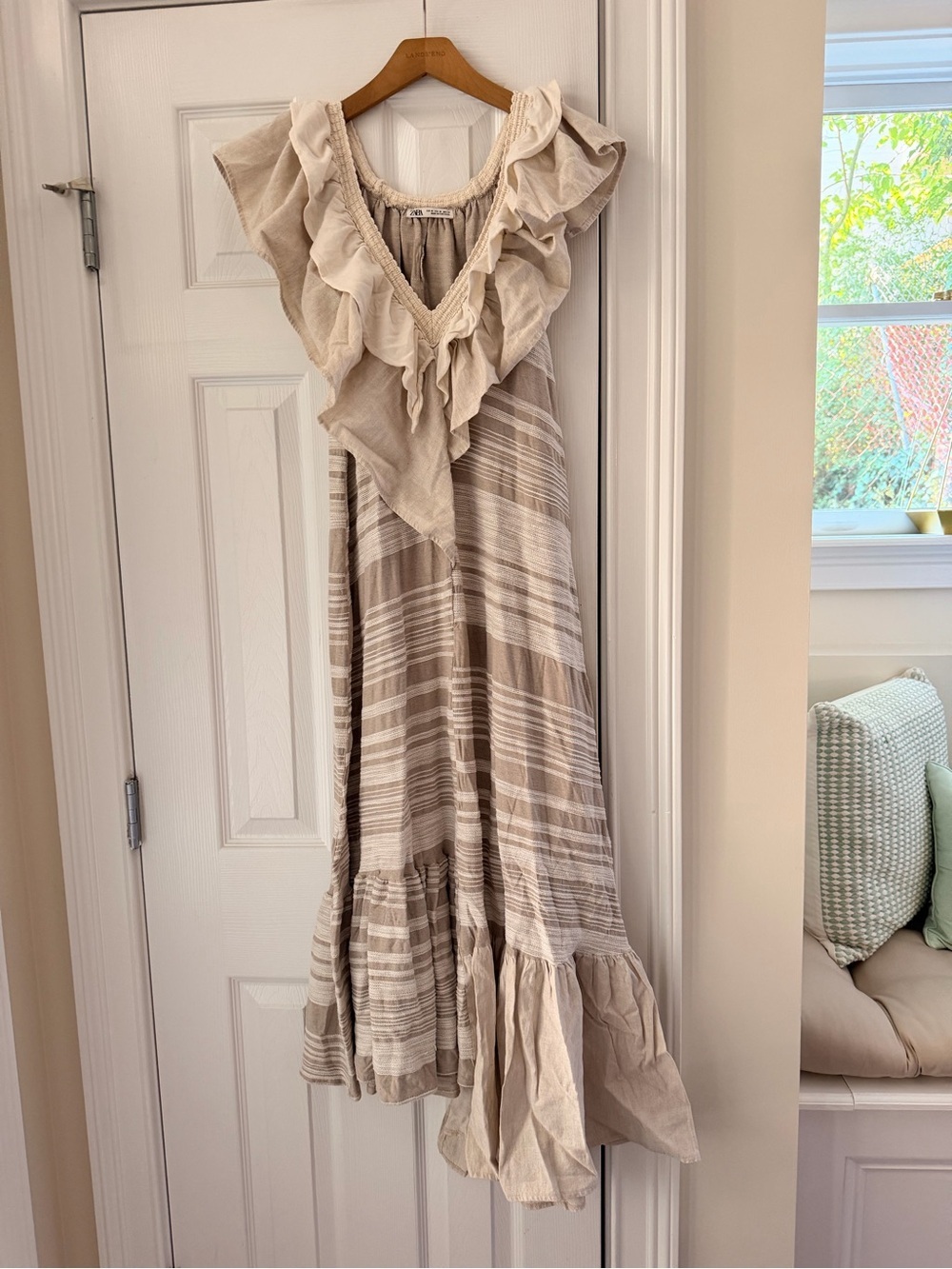 Zara Maxi Dress Bohemian Asymmetric Beige Ruffle Flowy Summer Unusual Size M - Picture 4 of 8